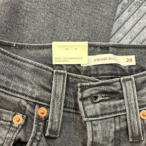 Levi's Ribcage Bell Women's Charcoal Jeans